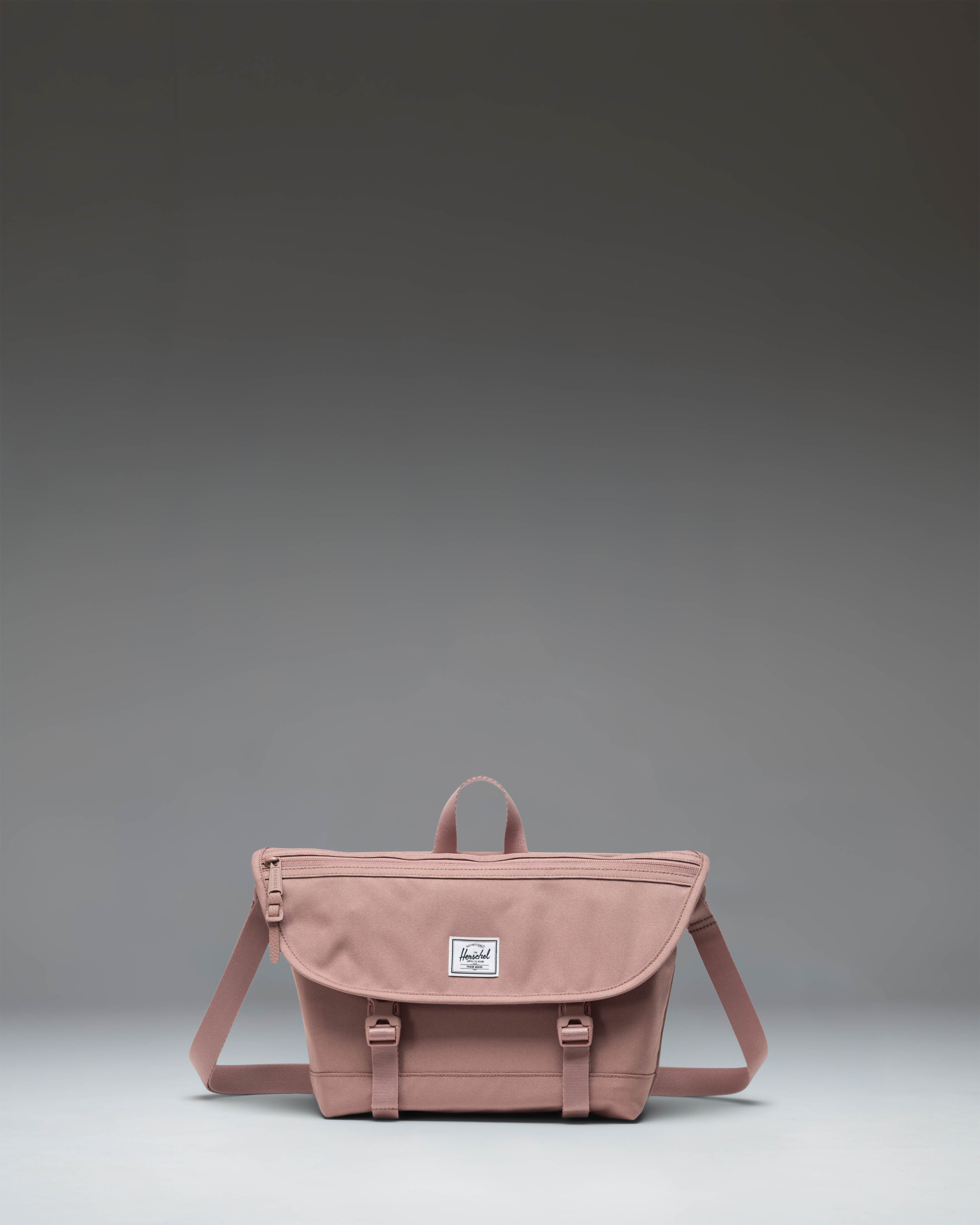 Herschel Supply Co. Cove Messenger Small - Image 2