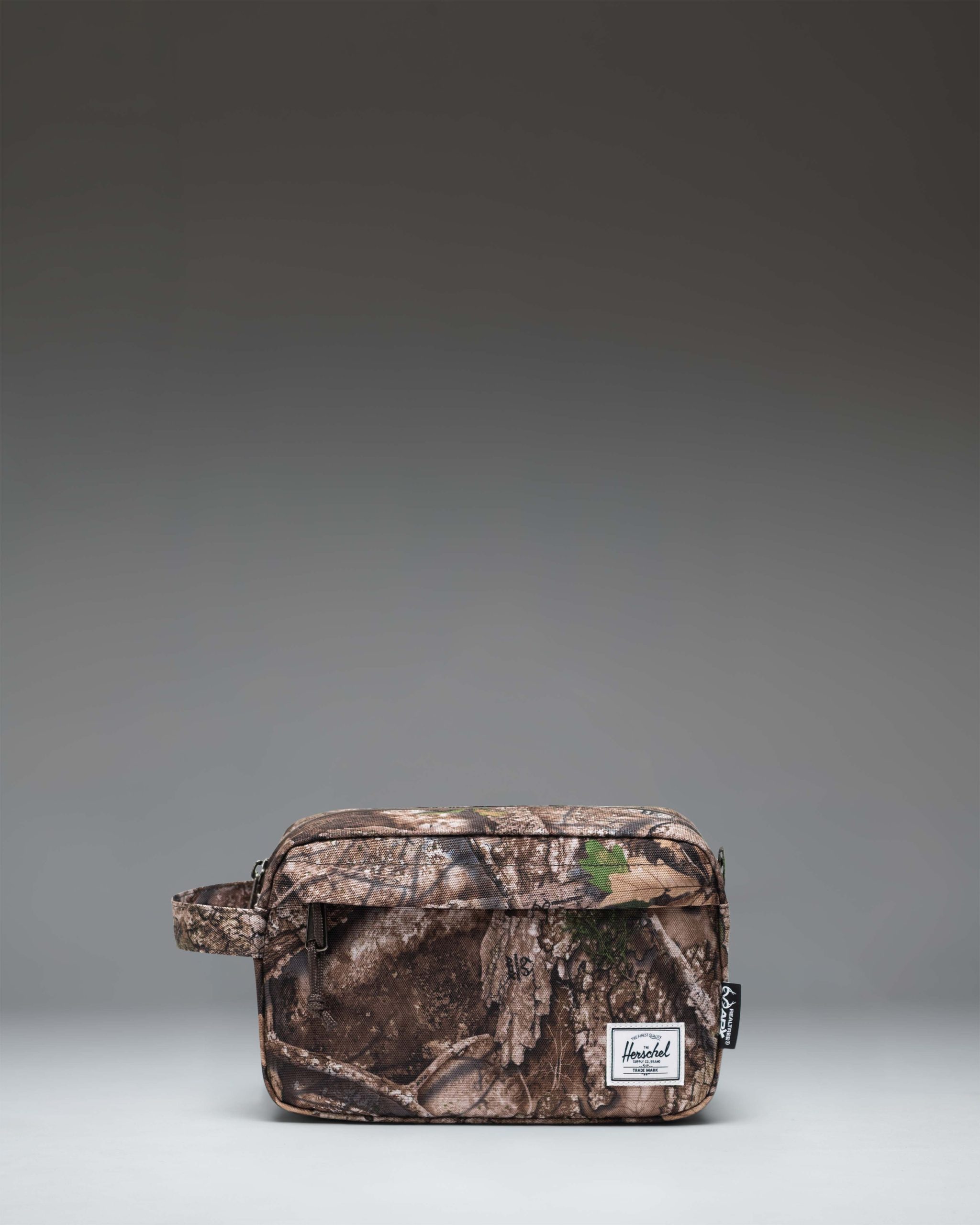 Herschel Supply Co. Realtree Chapter Travel Kit